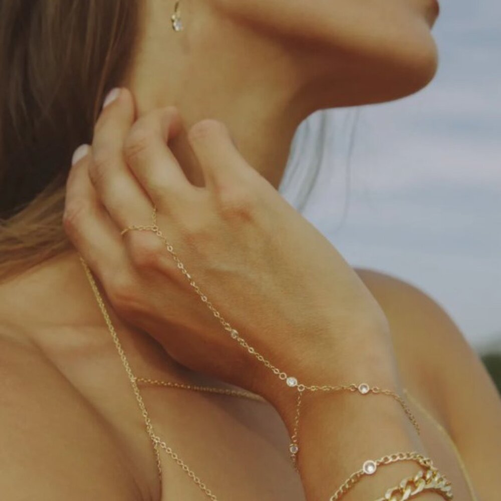 Jewelmint Hand Chain
